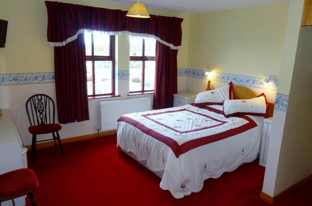 Glenmore House Ballycastle Rum bild